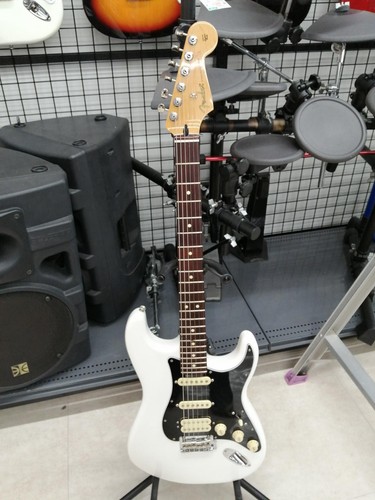 Guitare électrique fender - guitare,
